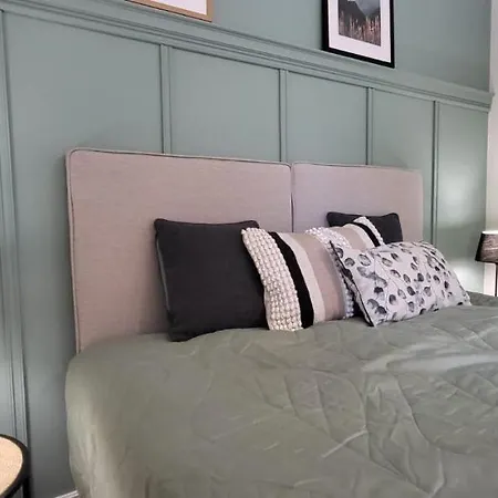 Komfortowy Przy Bramie Targowej Z Tarasem- Old Town Appartement