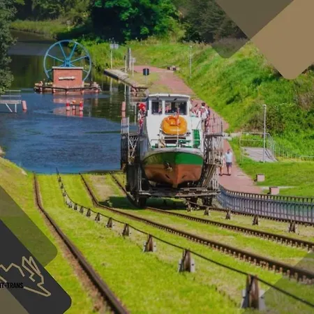 Komfortowy Przy Bramie Targowej Z Tarasem- Old Town Appartement